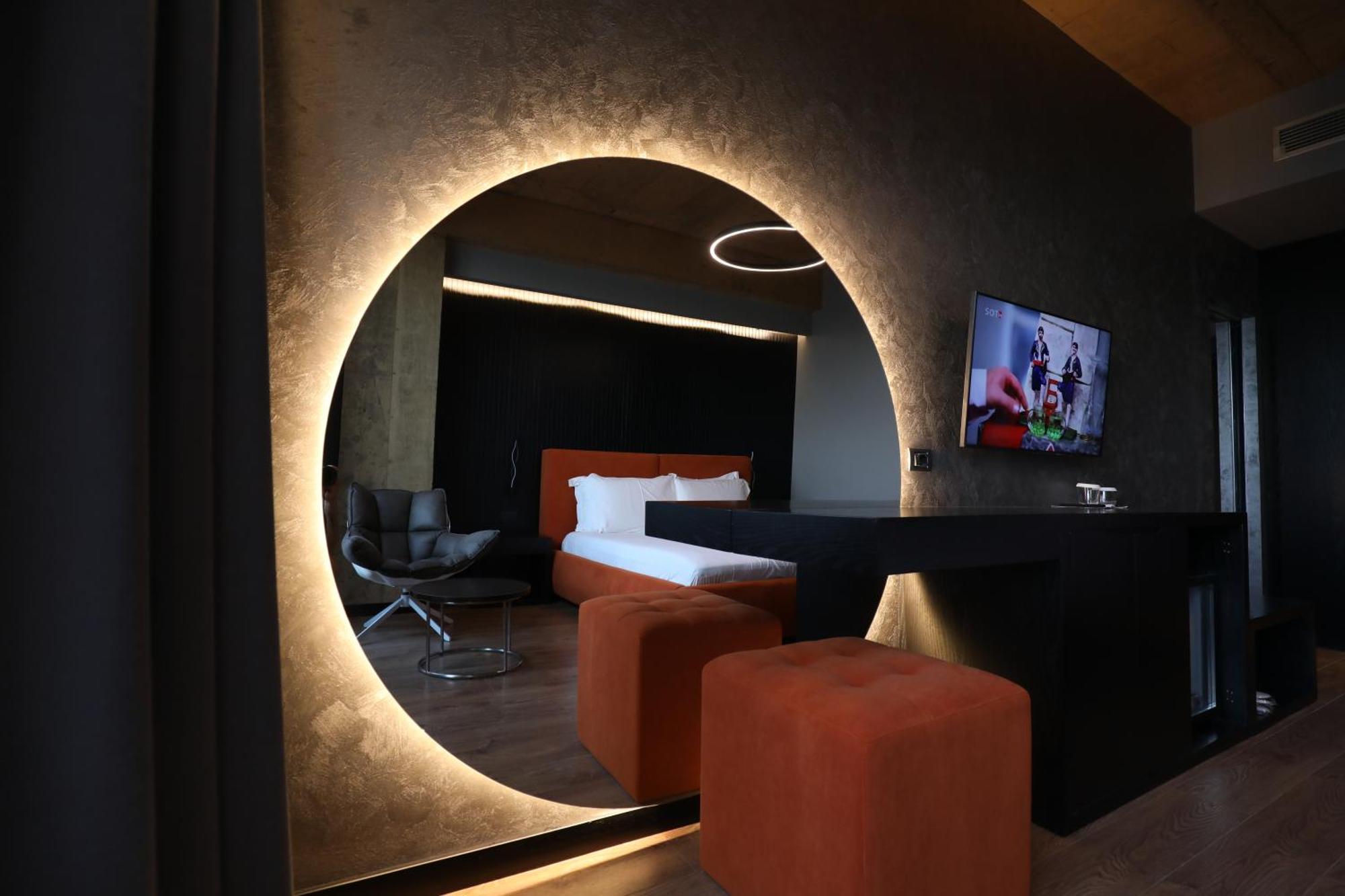 Toka Hotel Restaurant Udenisht Εξωτερικό φωτογραφία