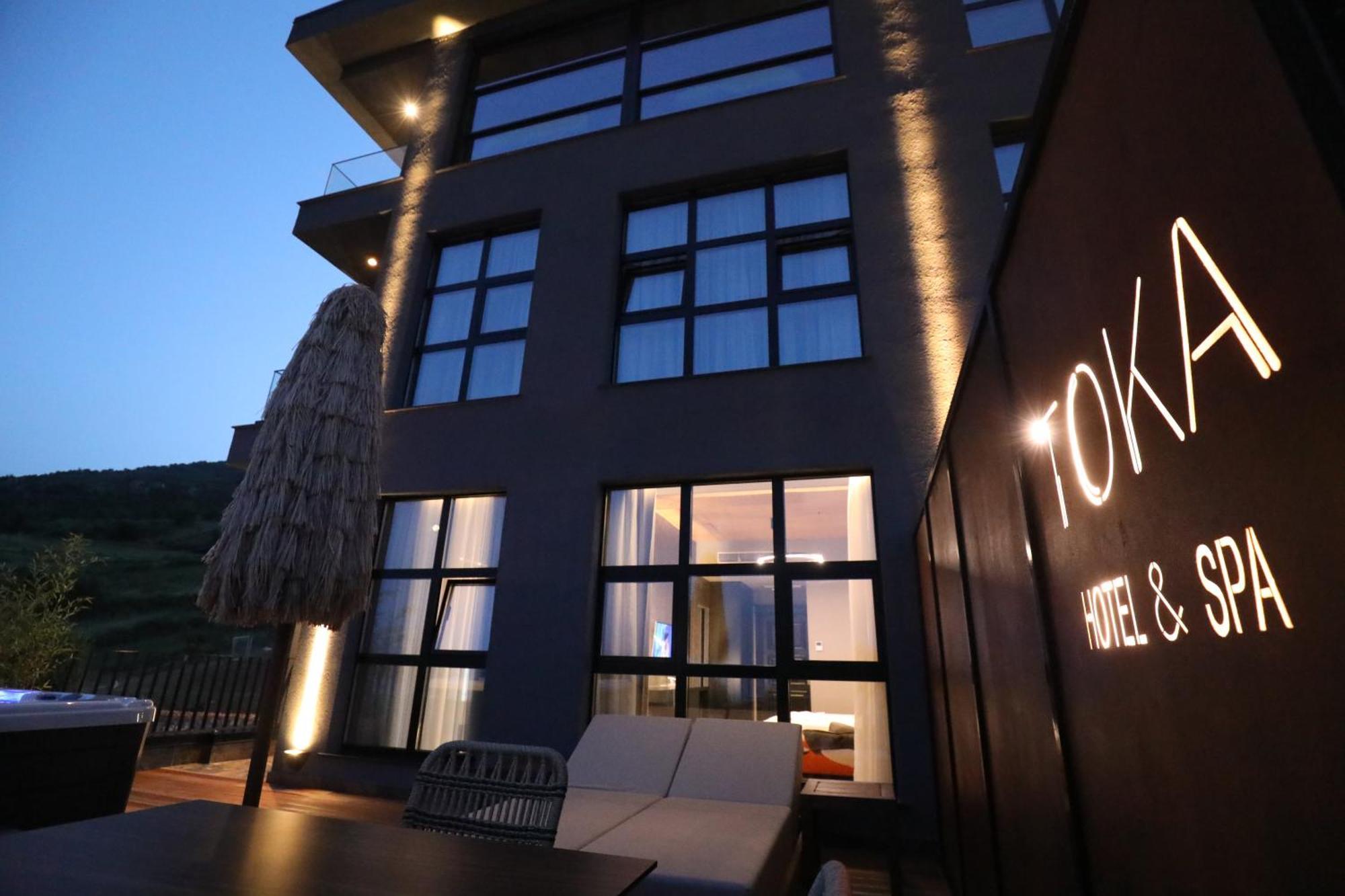 Toka Hotel Restaurant Udenisht Εξωτερικό φωτογραφία