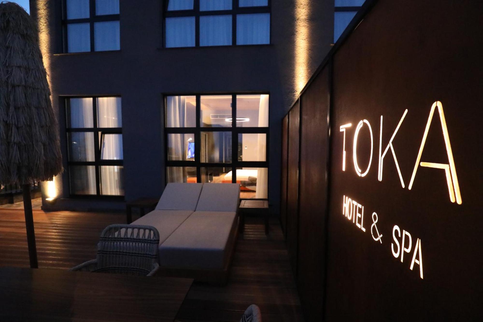 Toka Hotel Restaurant Udenisht Εξωτερικό φωτογραφία