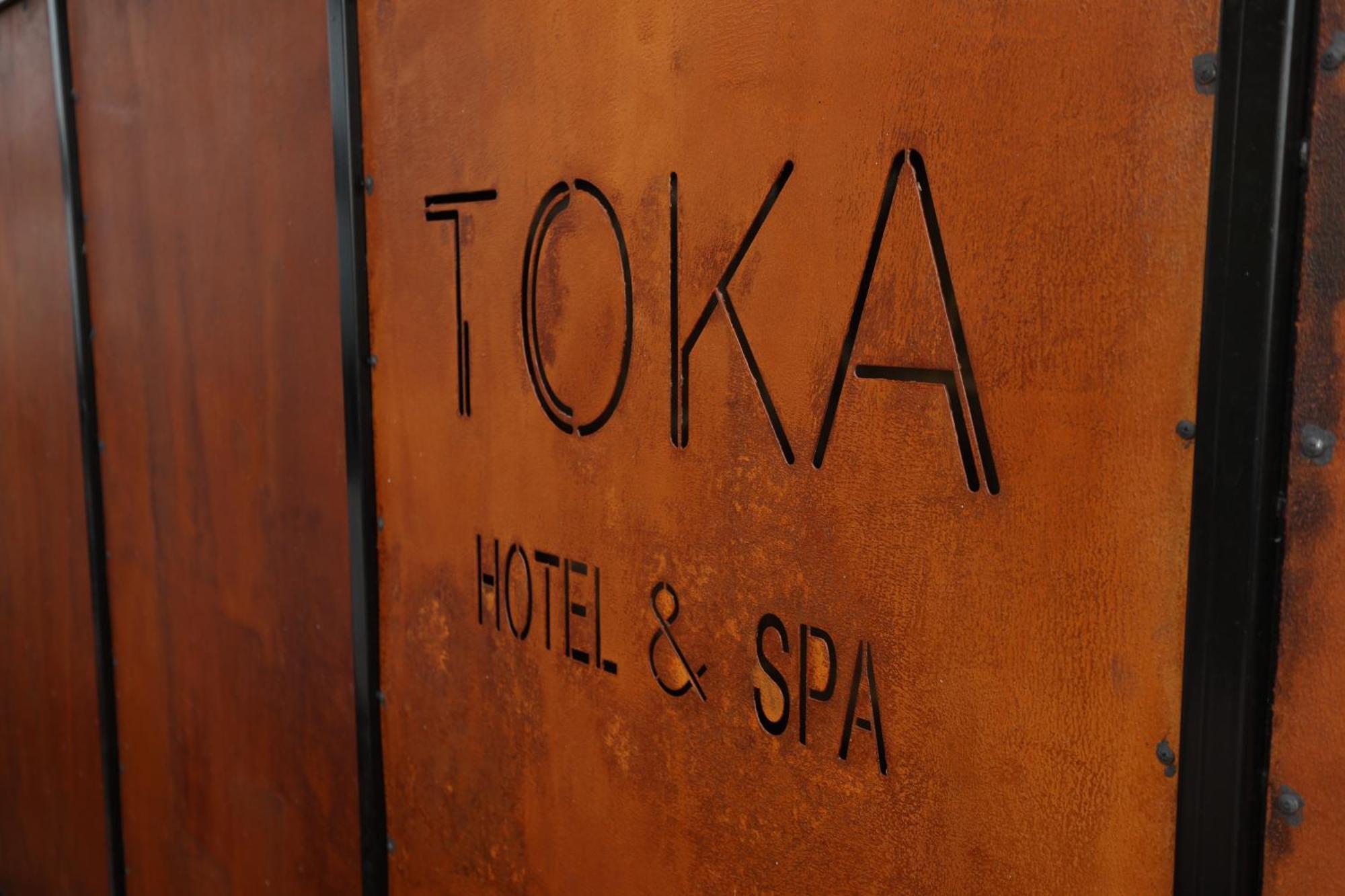 Toka Hotel Restaurant Udenisht Εξωτερικό φωτογραφία